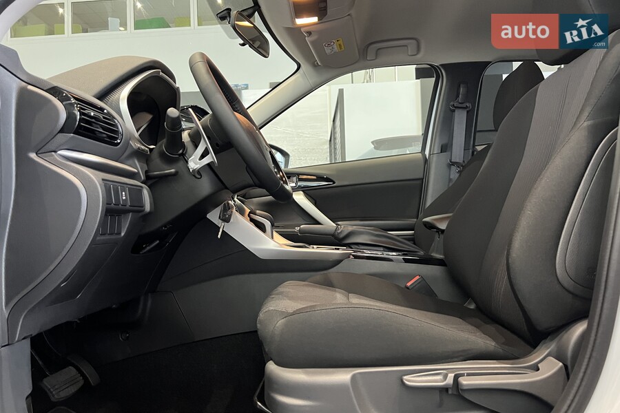 Mitsubishi Eclipse Cross - фото 21