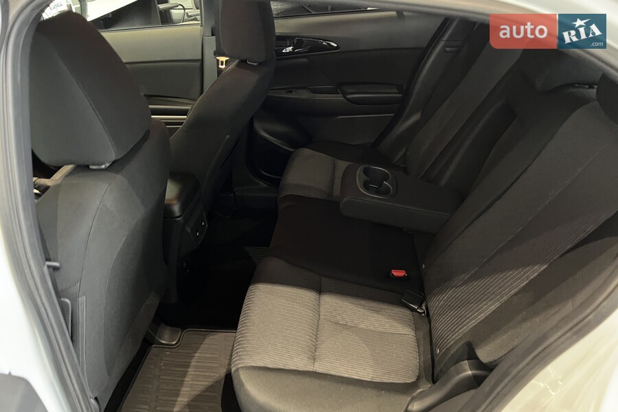 Mitsubishi Eclipse Cross - фото 27