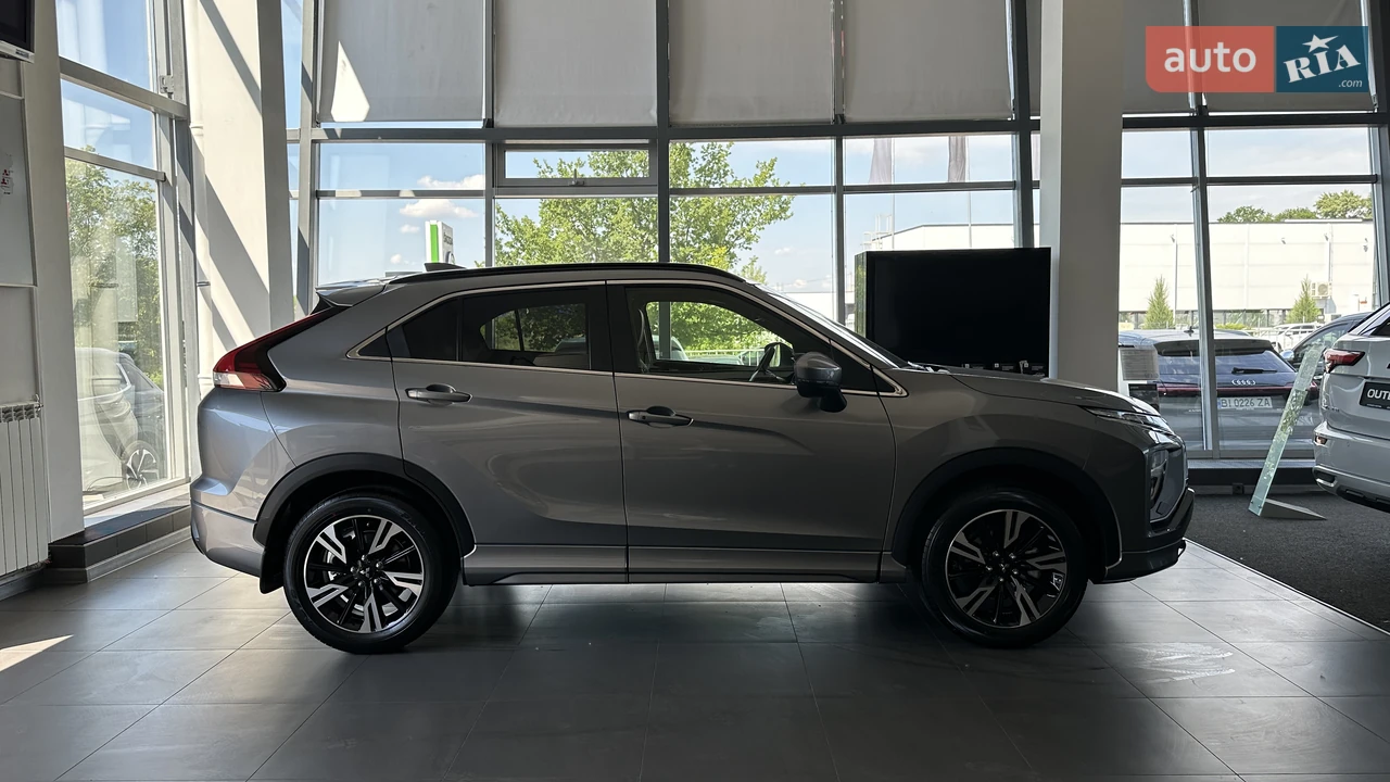 Mitsubishi-5