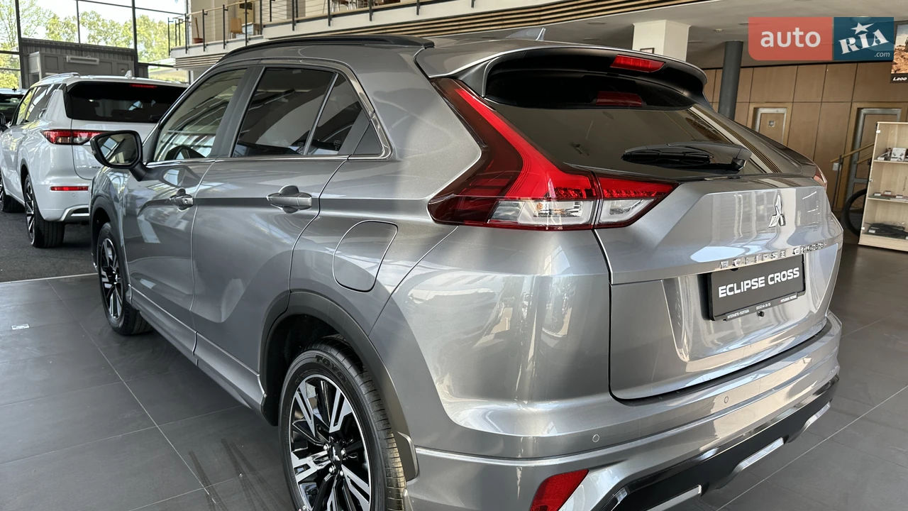 Mitsubishi-7