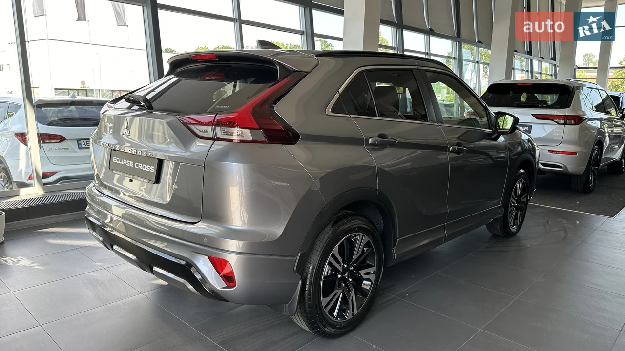 Mitsubishi-8