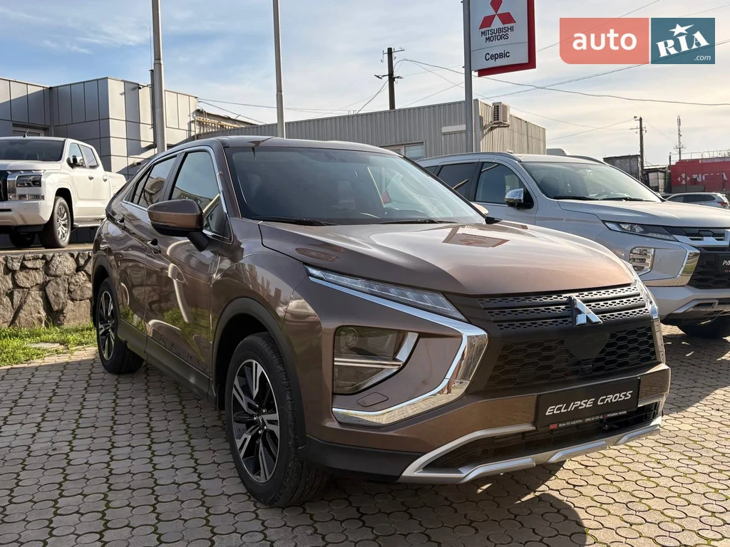 Mitsubishi Eclipse Cross Invite