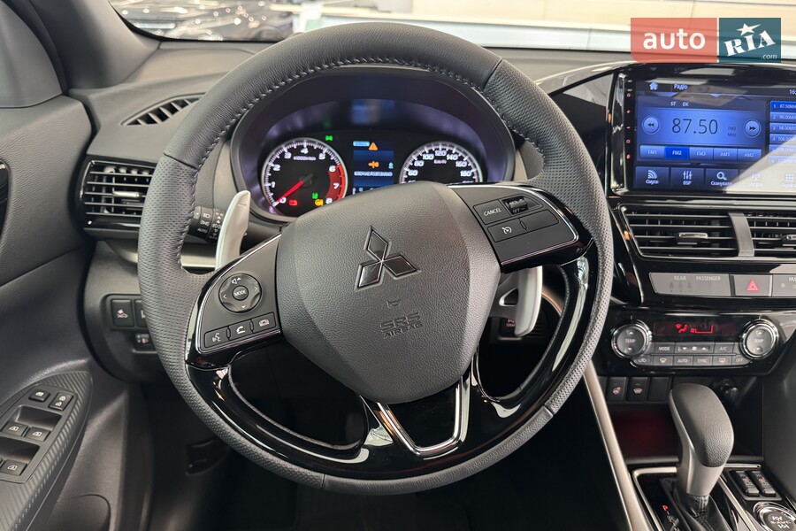 Mitsubishi Eclipse Cross - фото 18