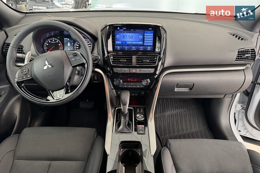 Mitsubishi Eclipse Cross - фото 17