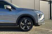 Mitsubishi Eclipse Cross Invite