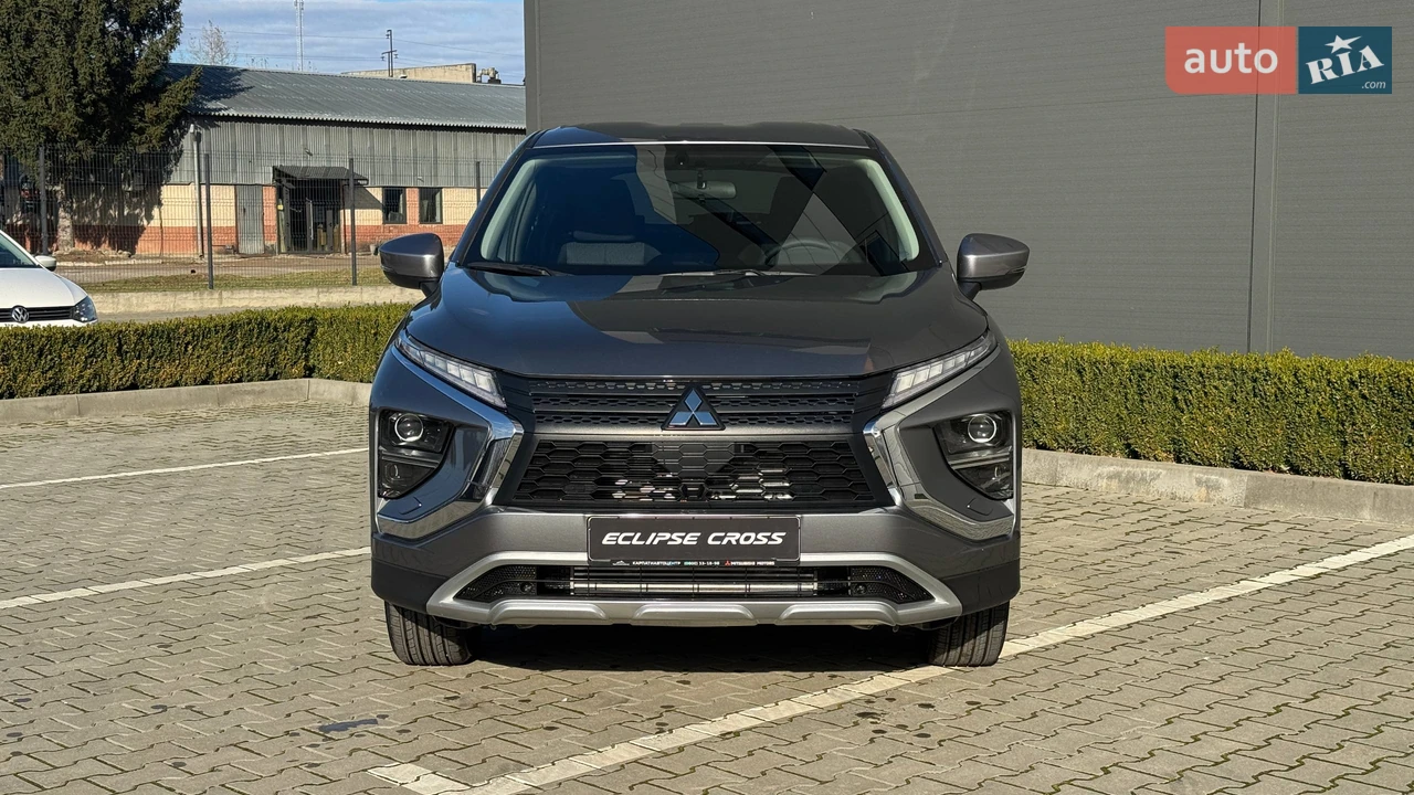 Mitsubishi Eclipse Cross Invite
