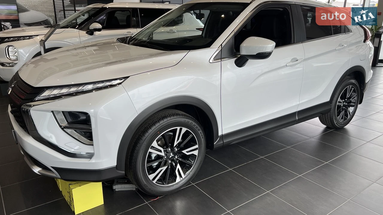 Mitsubishi Eclipse Cross Invite