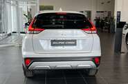 Mitsubishi Eclipse Cross Invite