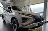 Mitsubishi Eclipse Cross Invite