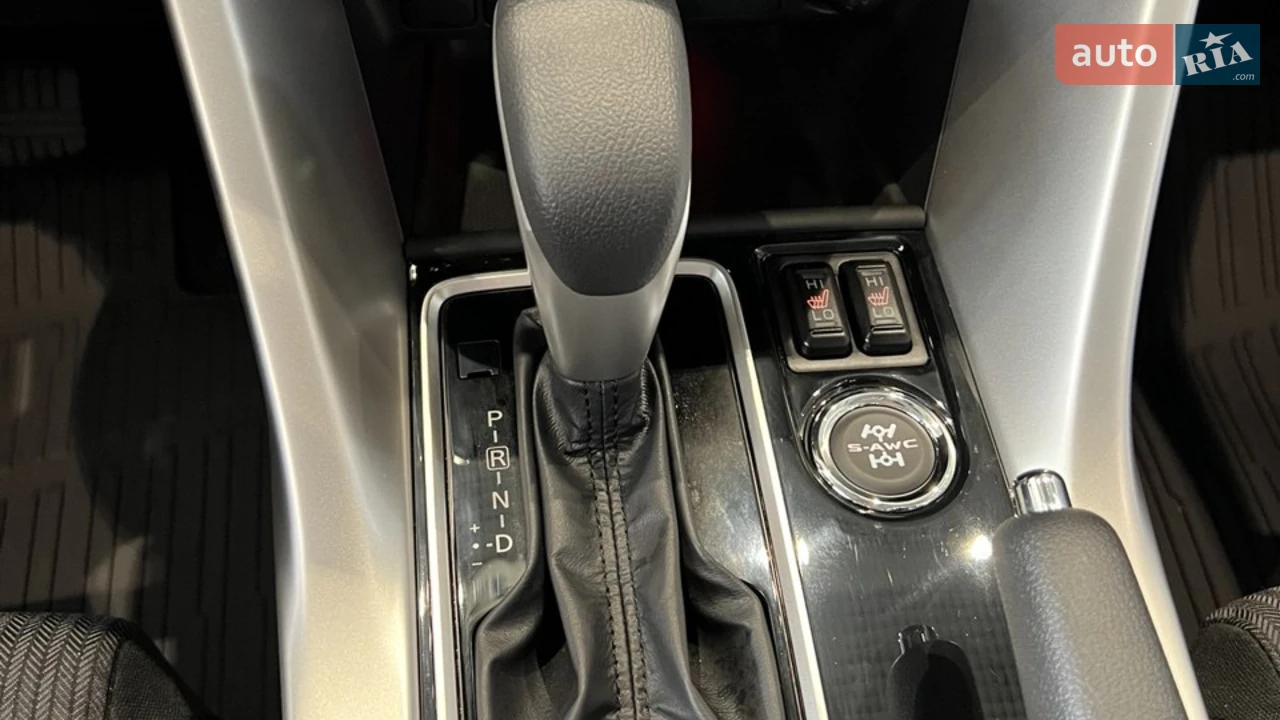 Mitsubishi-1