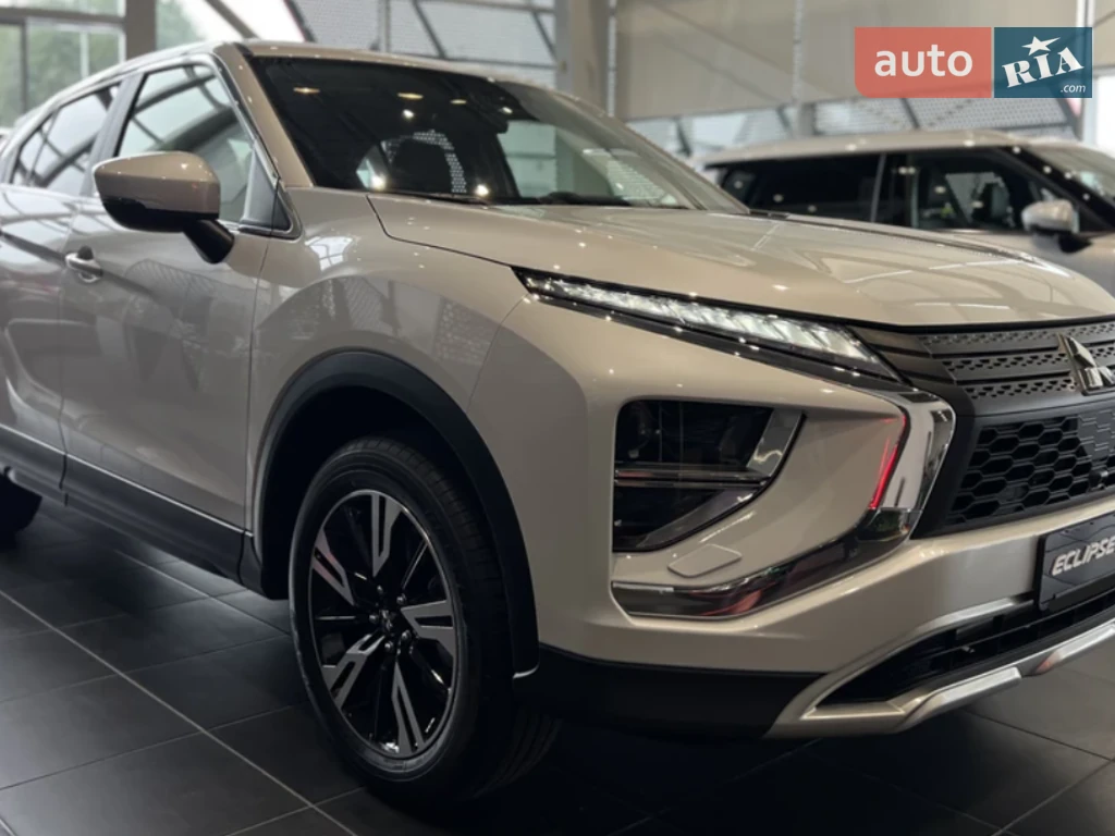 Mitsubishi Eclipse Cross Invite