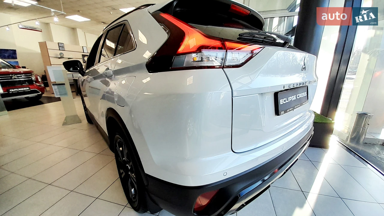 Mitsubishi-13