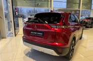 Mitsubishi Eclipse Cross Invite