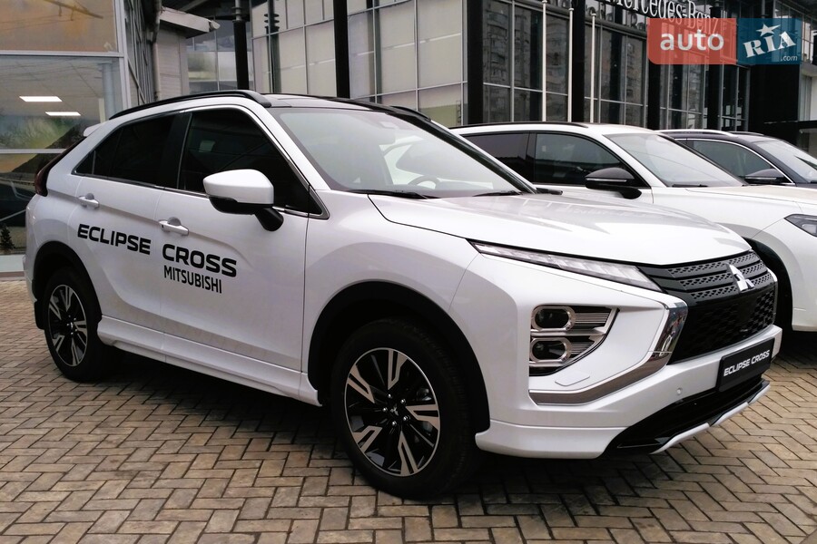 Mitsubishi Eclipse Cross - фото 3