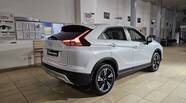 Mitsubishi Eclipse Cross Invite