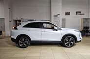 Mitsubishi Eclipse Cross Invite