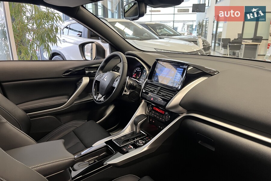 Mitsubishi Eclipse Cross - фото 20