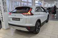 Mitsubishi Eclipse Cross Invite