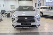 Mitsubishi Eclipse Cross Invite