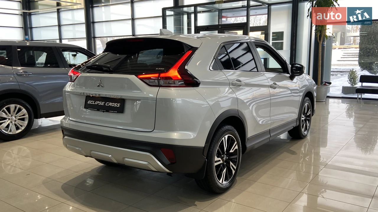 Mitsubishi-6