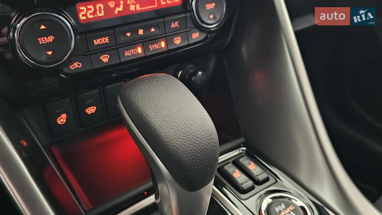 Mitsubishi-20