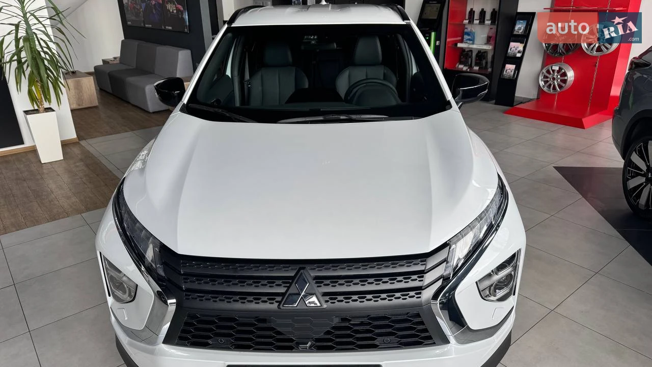 Mitsubishi-0