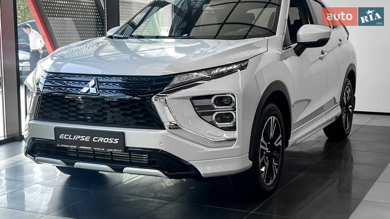 Mitsubishi-3