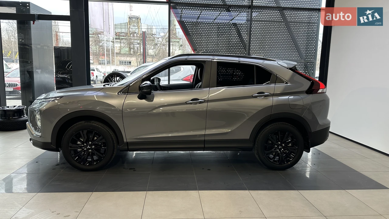 Mitsubishi-5