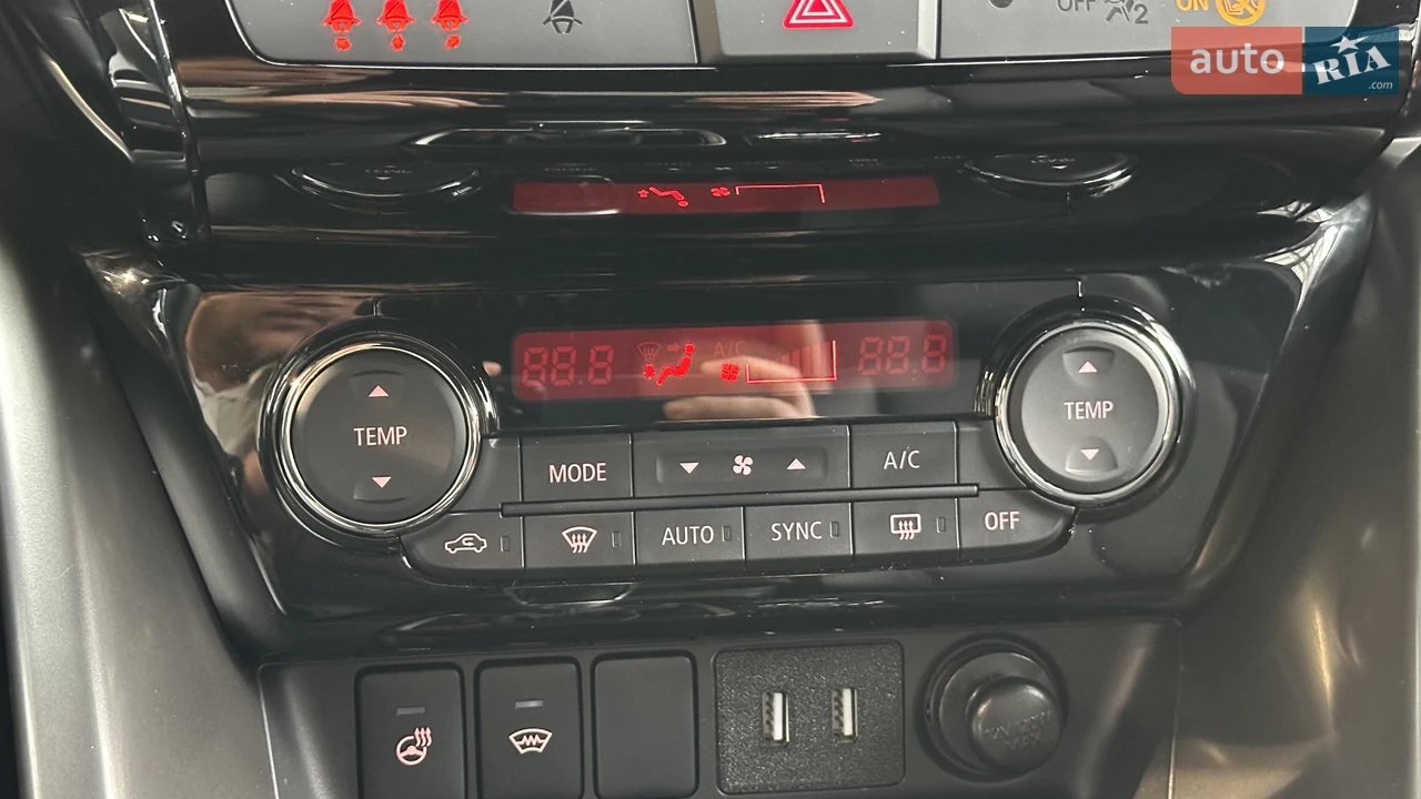 Mitsubishi-20