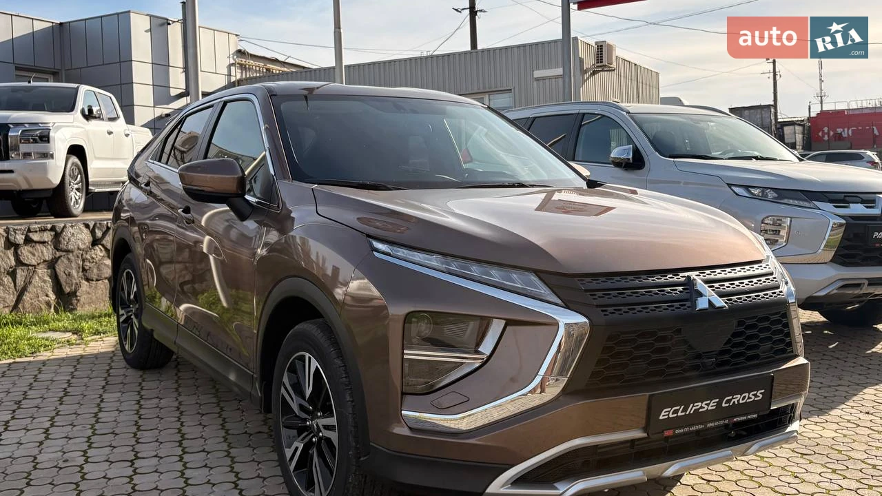 Mitsubishi Eclipse Cross Invite