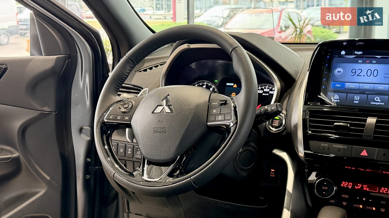 Mitsubishi-15