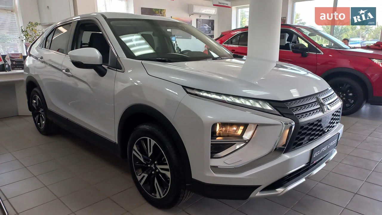 Mitsubishi Eclipse Cross Invite