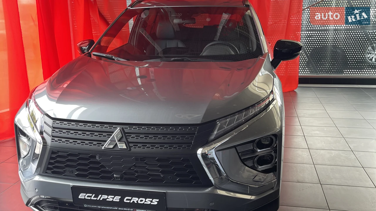 Mitsubishi-3