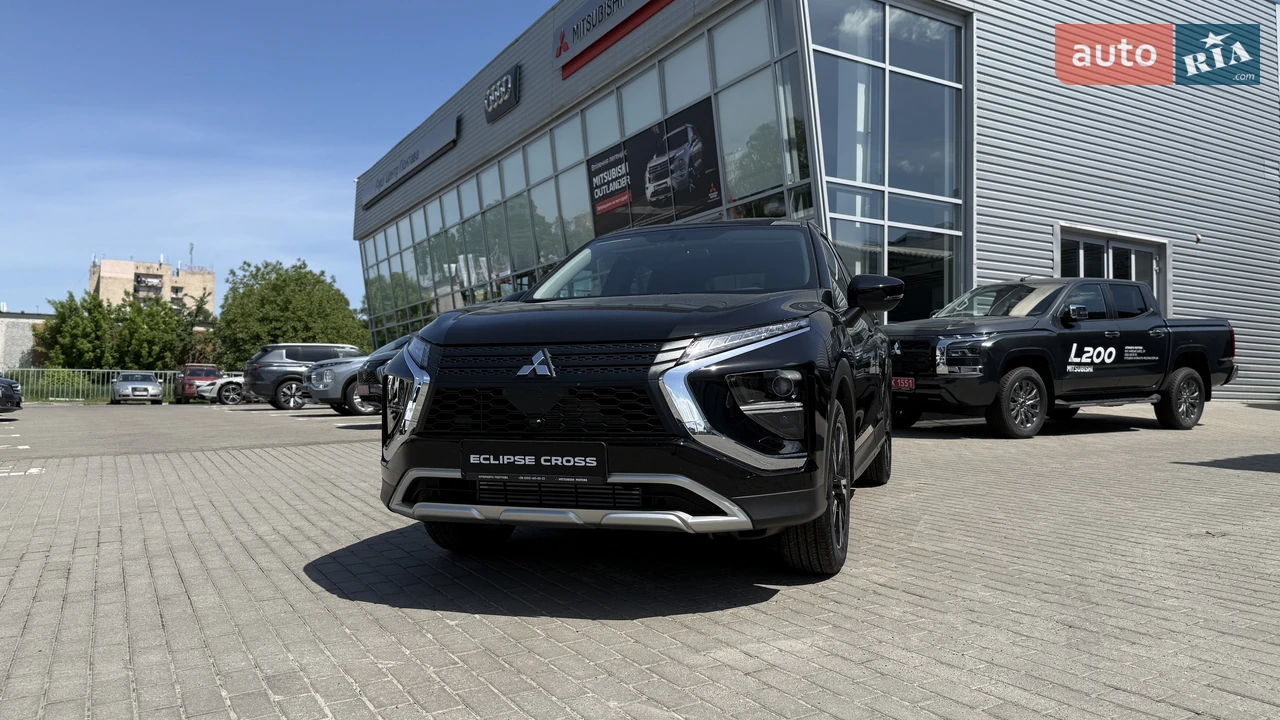 Mitsubishi-3