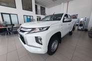 Mitsubishi L 200 Invite