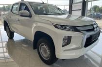 Mitsubishi L 200 Invite