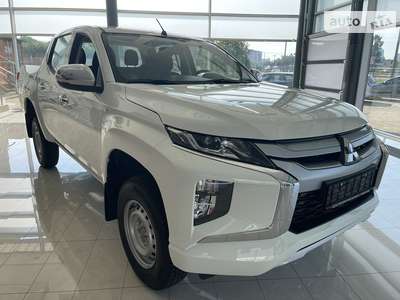 Mitsubishi L 200 Invite 2.4 DI-D MT (154 к.с.) 4WD 2023