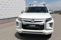 Mitsubishi L 200 Invite