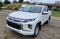 Mitsubishi L 200 Invite