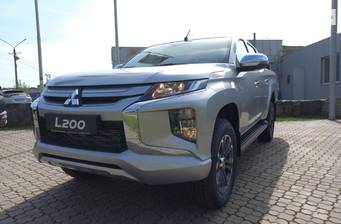 Mitsubishi L 200 2.4 DI-D MT (154 к.с.) 4WD 2024