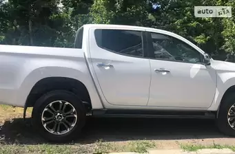 Mitsubishi L 200