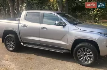 Mitsubishi L 200