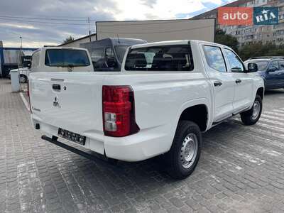 Новый Mitsubishi L 200 2025 - фото 4