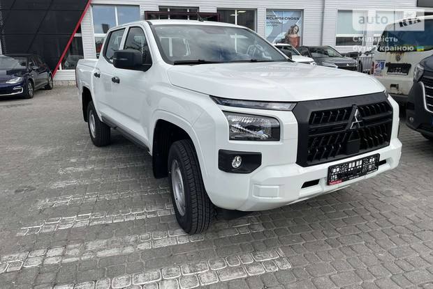 Новий Mitsubishi L 200 2.4 DI-D MT (204 к.с.) 4WD Invite 2025 в автосалоні «Автоальянс-Захід» - фото 1