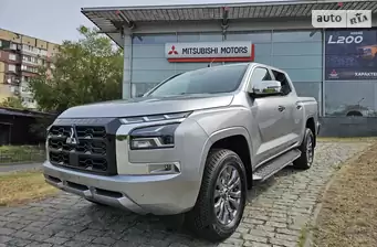 Mitsubishi L 200