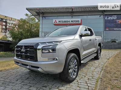 Mitsubishi L 200 Intense 2.4 DI-D MT (150 к.с.) 4WD 2025