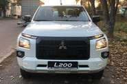 Mitsubishi L 200 Invite