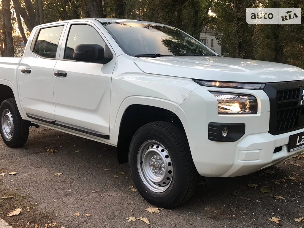 Mitsubishi L 200 Invite