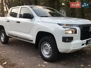 Mitsubishi L 200