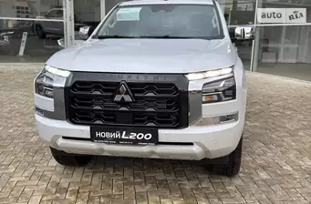 Mitsubishi L 200